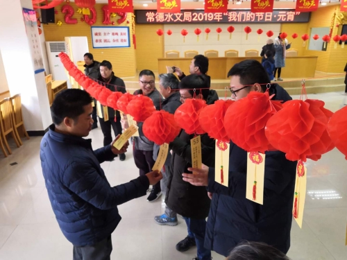 喜庆闹元宵.jpg
