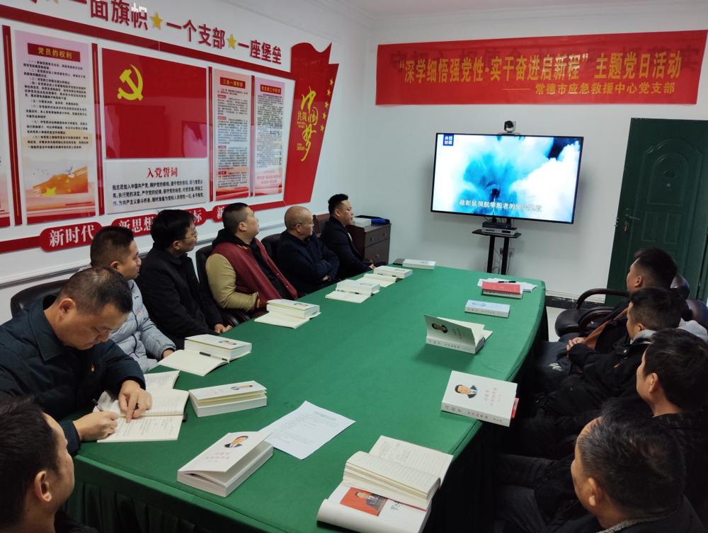 1b6c6cf1da996636c442f4308f5242b